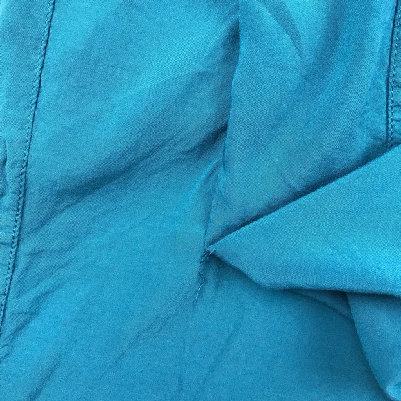 Halogen Loose Fit Blue Blouse Short Sleeve - Picture 6 of 6